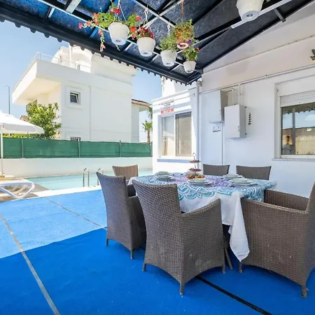 Wonderful Villa With Private Pool In Antalya Belek